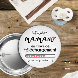 Badge – Future maman en cours de téléchargement