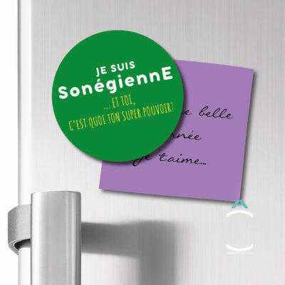 Magnet – Je suis sonégienne. Et toi? C’est quoi ton super-pouvoir?